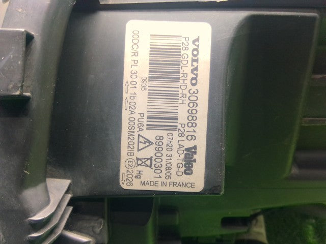 【中古】ボルボ 90シリーズ CBA-CB5254AW 右ヘッドランプＡＳＳＹ
