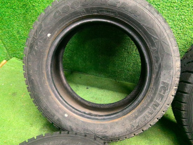 【中古】スタッドレス タイヤ 14インチ 19年製