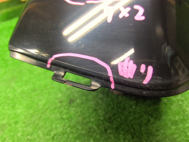 【中古】フィット DAA-GP5 右フォグランプ 33900-TEY-Y01