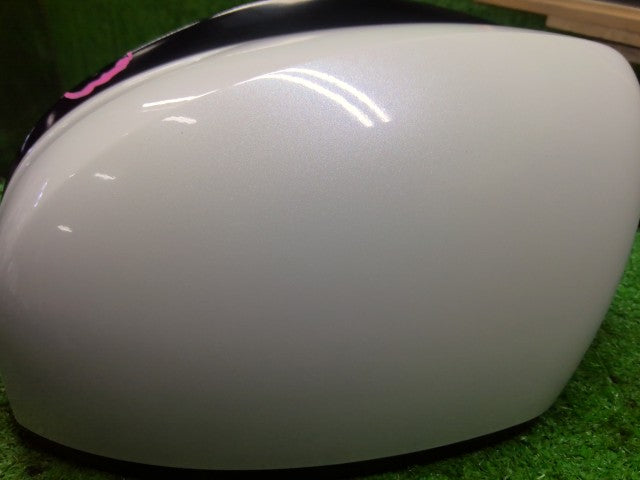 【中古】フィット DAA-GP5 左サイドミラー 76258-T5A-J52