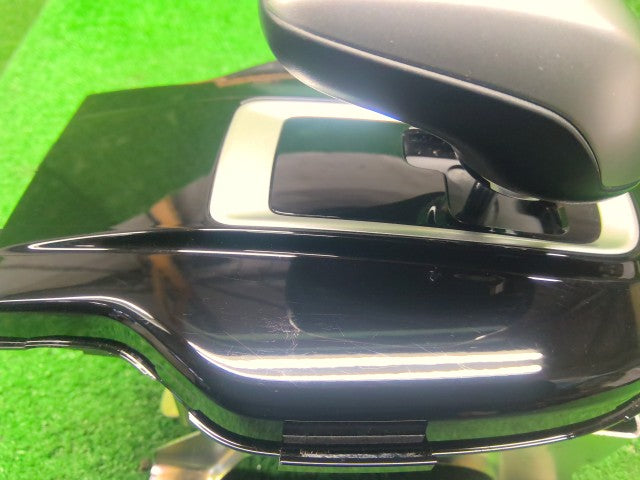 【中古】フィット DAA-GP5 シフトレバー 54110-T9P-J03