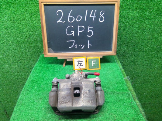 【中古】フィット DAA-GP5 左Ｆキャリパー 45019-T5C-010