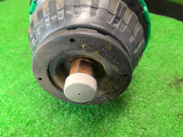 【中古】フィット DAA-GP5 右 フロント