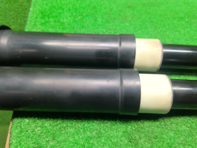 【中古】フィット DAA-GP5 リア ストラット