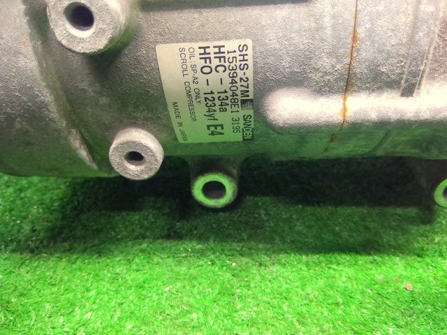 【中古】フィット DAA-GP5 ＡＣ エアコン