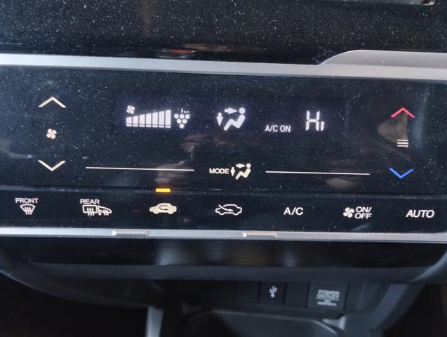 【中古】フィット DAA-GP5 ＡＣ エアコン