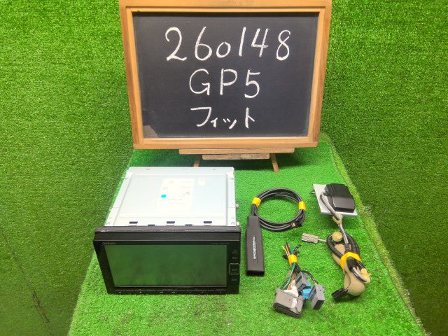 【中古】フィット DAA-GP5 カーナビゲーション ギャザズ