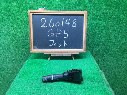 【中古】フィット DAA-GP5 ワイパースイッチ 35256-T5A-T01