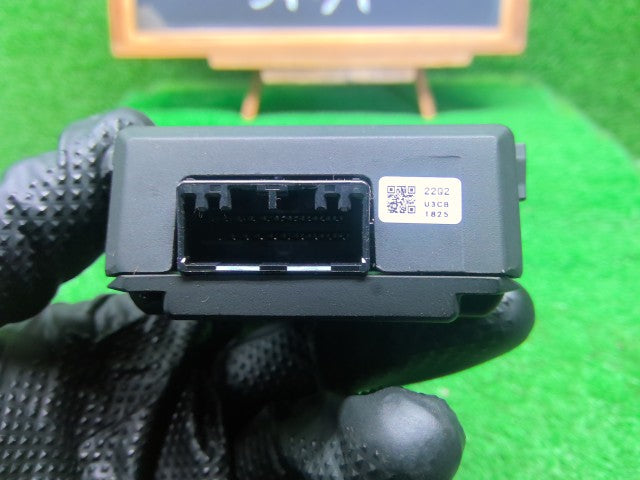 【中古】フィット DAA-GP5 レーダー・カメラ（運転支援用） 36160-T5C-J06