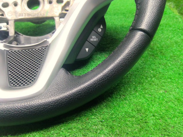 【中古】フィット DAA-GP5 ステアリングホイール 78501-T5A-N21ZA