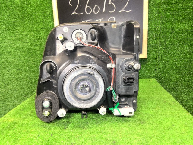 【中古】サンバー LE-TT2 右ヘッドランプＡＳＳＹ 84001TC060
