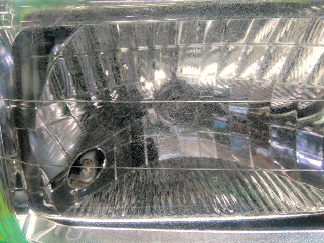 【中古】サンバー LE-TT2 右ヘッドランプＡＳＳＹ 84001TC060
