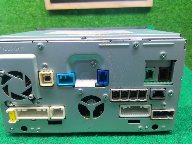 【中古】デイズルークス DBA-B21A カーナビゲーション MM319D-W