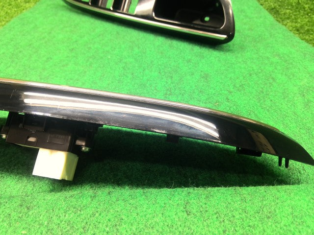【中古】デイズルークス DBA-B21A パワーウインドウスイッチ カバー