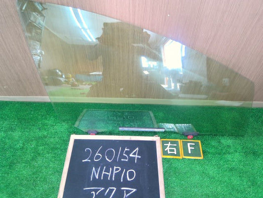 【中古】アクア DAA-NHP10 右フロント ドア