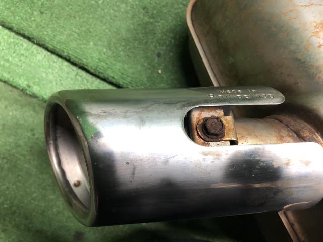 【中古】ＣＲ－Ｖ リアマフラー 左側 18305-TLY-H03