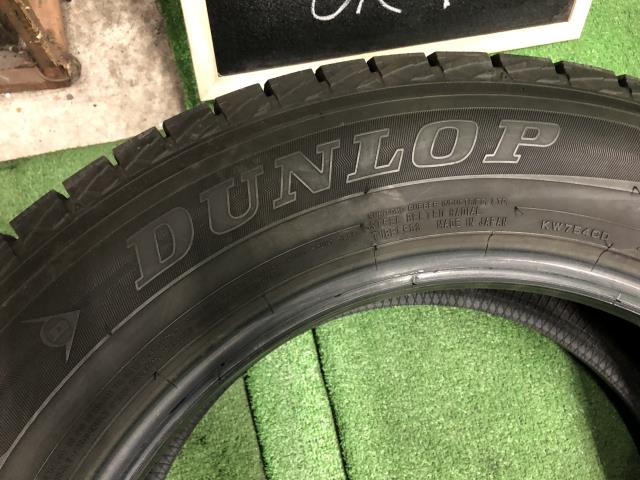 【中古】スタッドレスタイヤ 17インチ 23年製 225/65R17
