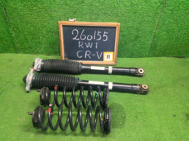 【中古】ＣＲ－Ｖ リアストラット・アブソーバーセット 52611-TNZ-J02