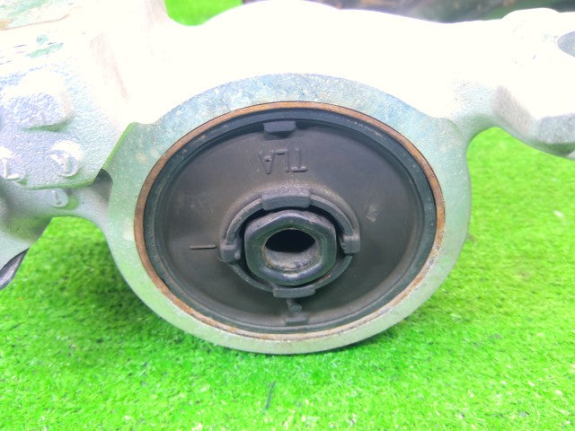 【中古】ＣＲ－Ｖ 右フロントロアアーム 51350-TNY-J00