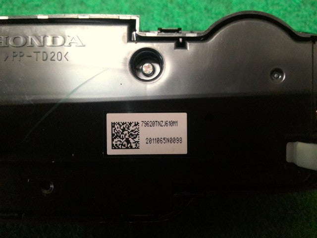 【中古】ＣＲ－Ｖ ＡＣ エアコン スイッチパネル