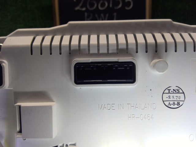 【中古】ＣＲ－Ｖ スピードメーター 78100-TNZ-J02
