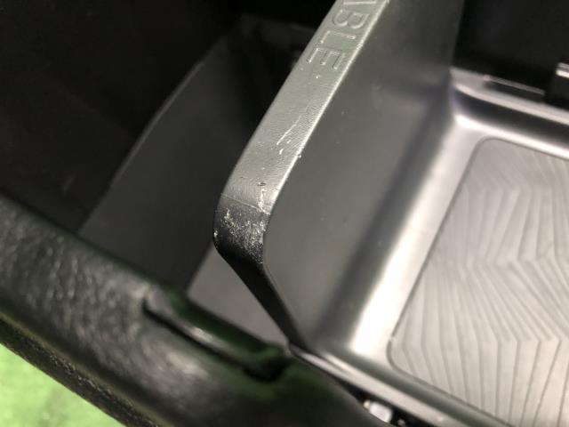 【中古】ＣＲ－Ｖ コンソールボックス 83401-TME-T51ZA