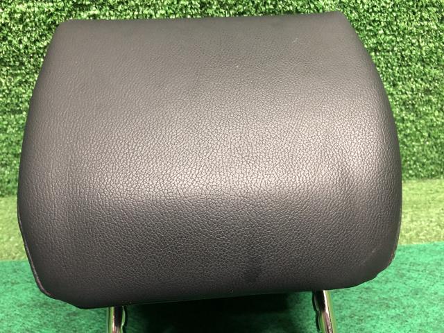 【中古】ＣＲ－Ｖ ヘッドレスト 81140-TNC-J51ZB