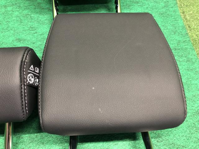 【中古】ＣＲ－Ｖ ヘッドレスト 81140-TNC-J51ZB