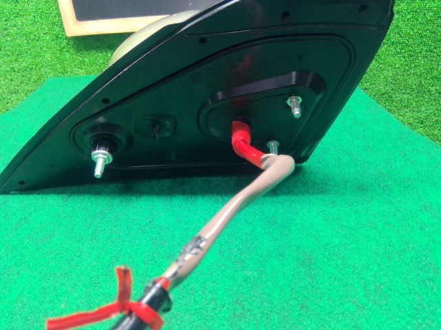 【中古】パッソ DBA-KGC35 左サイドミラー 87940-B1230