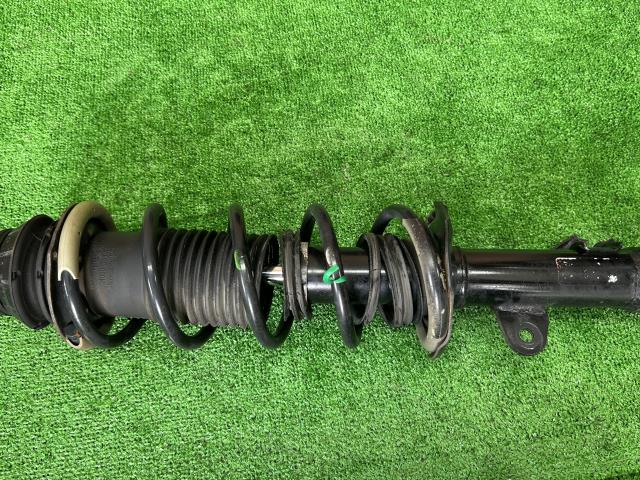 【中古】ノート DBA-E12 右フロントストラット ショック