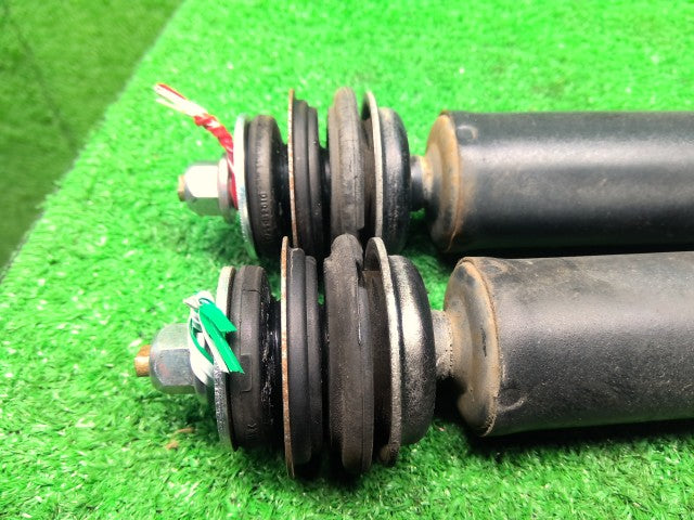タント Ｒストラット・アブソーバーセット CBA-L385S 48531-B2730