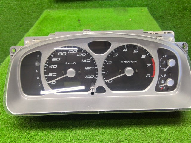 【中古】シボレークルーズ(スズキ) LA-HR51S スピードメーター 34100-70H50