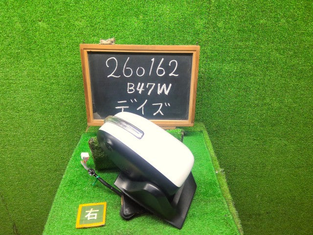 【中古】デイズ 5AA-B47W 右サイドミラー 96301-7MP9D