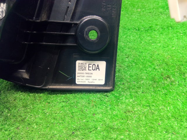 【中古】デイズ 5AA-B47W 右テールランプ 26550-7ME0A