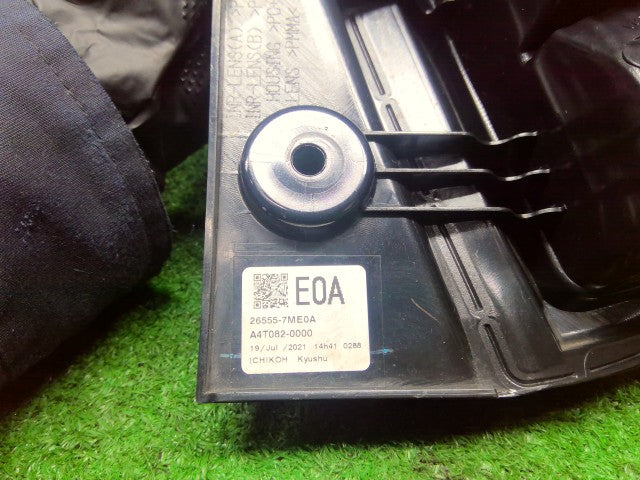 【中古】デイズ 5AA-B47W 左テールランプ 26555-7ME0A