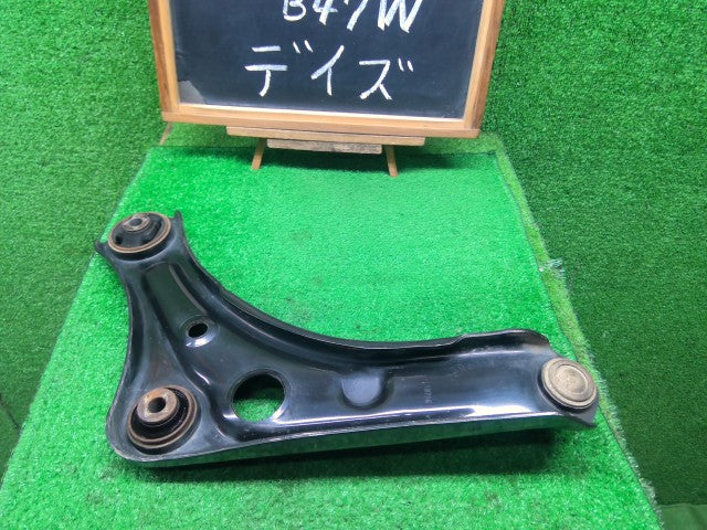 【中古】デイズ 5AA-B47W 右 フロント