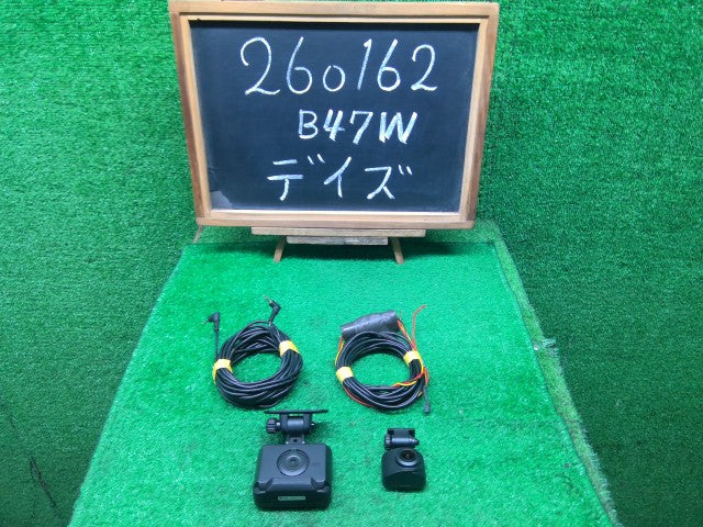 【中古】ドライブレコーダー コムテック デイズ 5AA-B47W外し