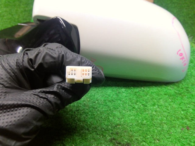 【中古】ハリアー DAA-MHU38W 左サイドミラー 87940-48201-A3