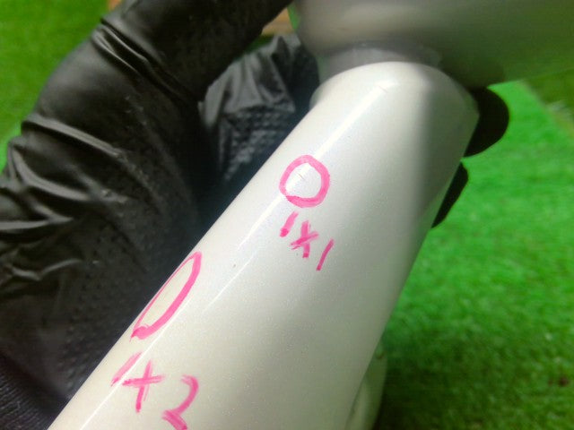 【中古】ハリアー DAA-MHU38W アンダーミラー 87930-48060-A1