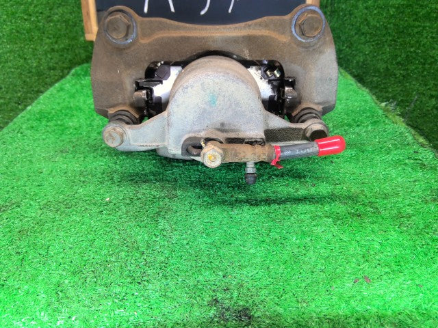 【中古】ハリアー DAA-MHU38W 左 フロント