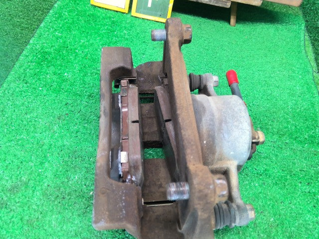 【中古】ハリアー DAA-MHU38W 左 フロント