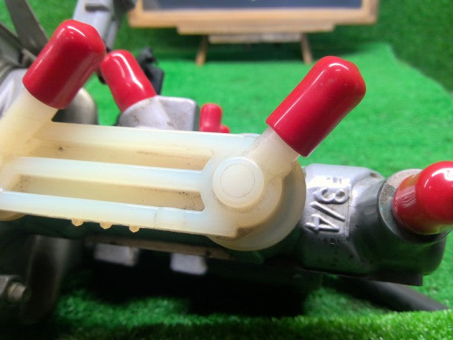 【中古】ハリアー DAA-MHU38W ブレーキマスターＡＳＳＹ 47201-48180