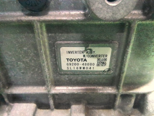 【中古】ハリアー DAA-MHU38W ＨＶ ハイブリッド