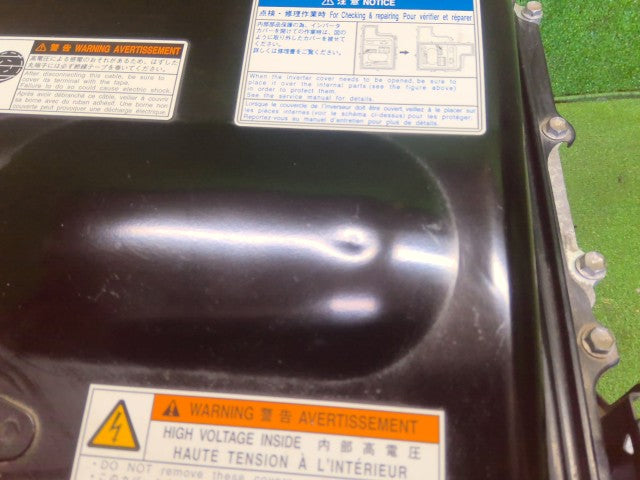 【中古】ハリアー DAA-MHU38W ＨＶ ハイブリッド