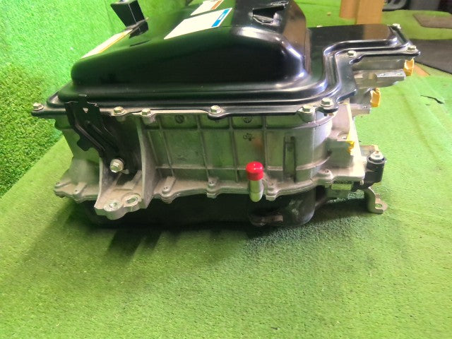 【中古】ハリアー DAA-MHU38W ＨＶ ハイブリッド