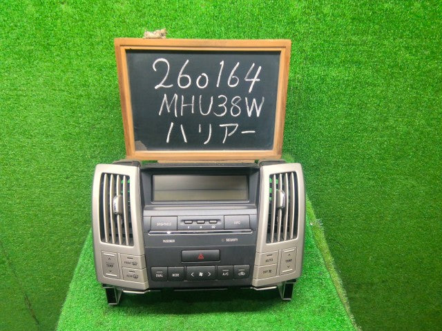 【中古】ハリアー DAA-MHU38W エアコンスイッチ パネル
