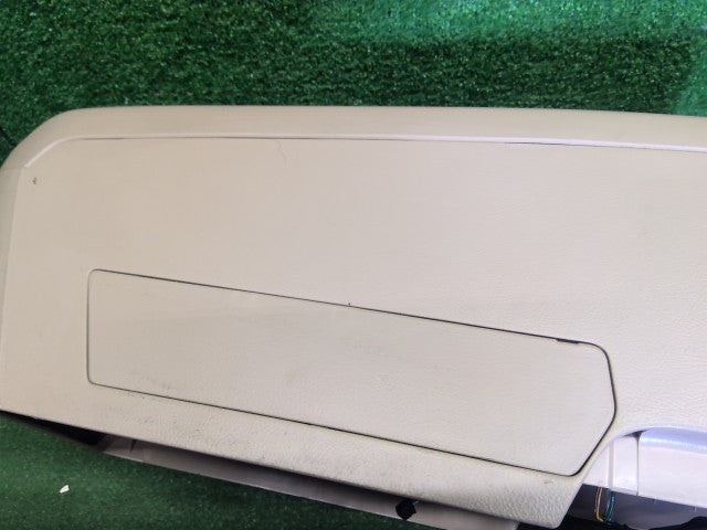 【中古】ハリアー DAA-MHU38W コンソールボックス 58810-48390-A0