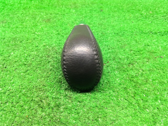 【中古】ハリアー DAA-MHU38W シフトノブ 33504-48010-B0