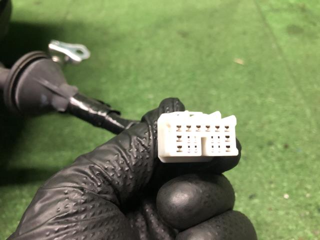 【中古】コペン DBA-LA400K 右フロントドアＡＳＳＹ 67001-B2330-