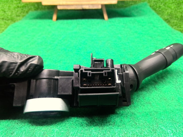 【中古】コペン DBA-LA400K ライトスイッチ 84140-B2120